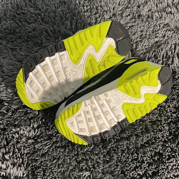 Air Max 90 - Picture 4 of 4